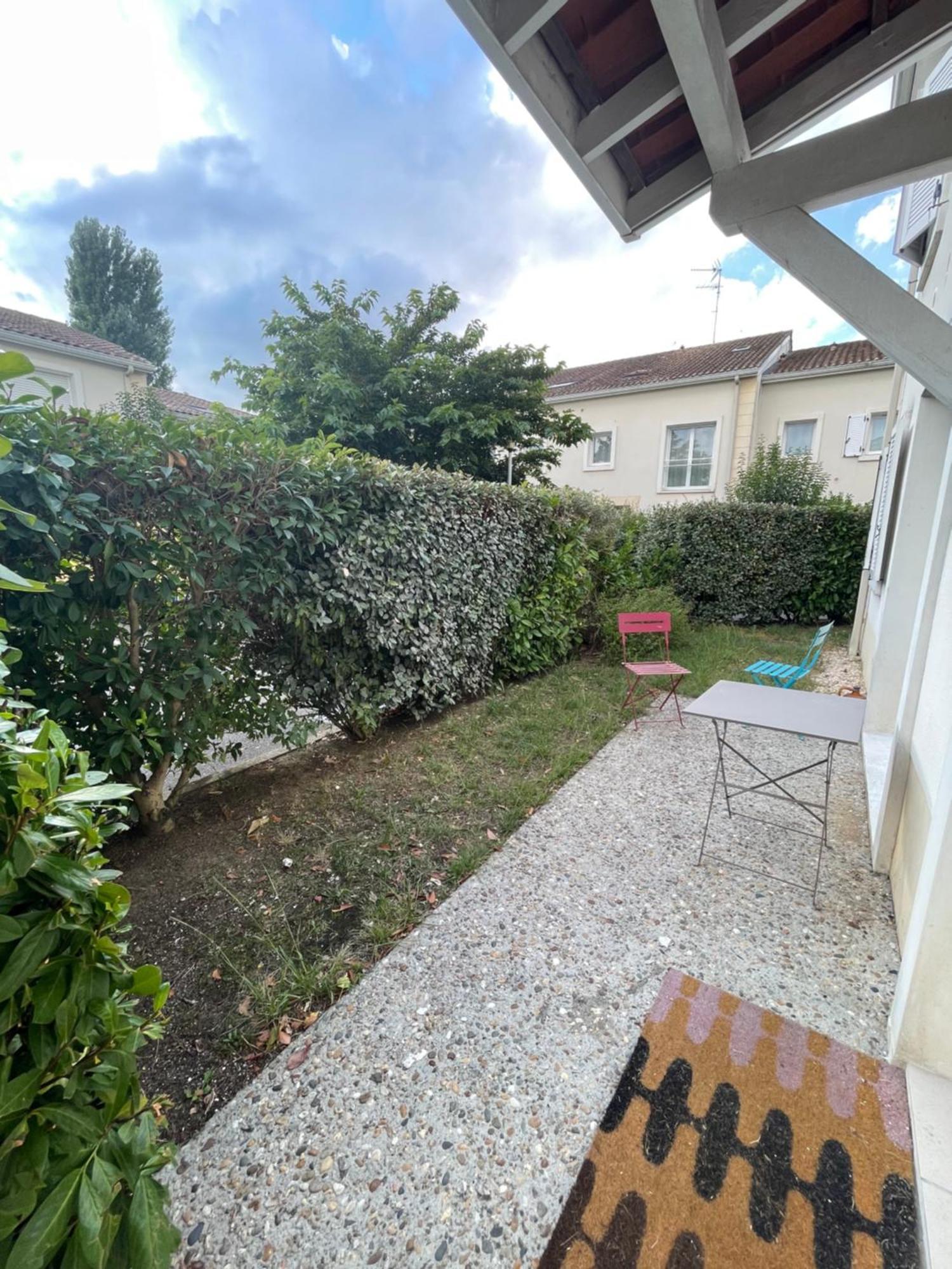 Appartement De Luca Saint-André-de-Cubzac エクステリア 写真